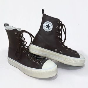 Converse Wmns Chuck Taylor All Star Leather Platform High-Top Sneaker